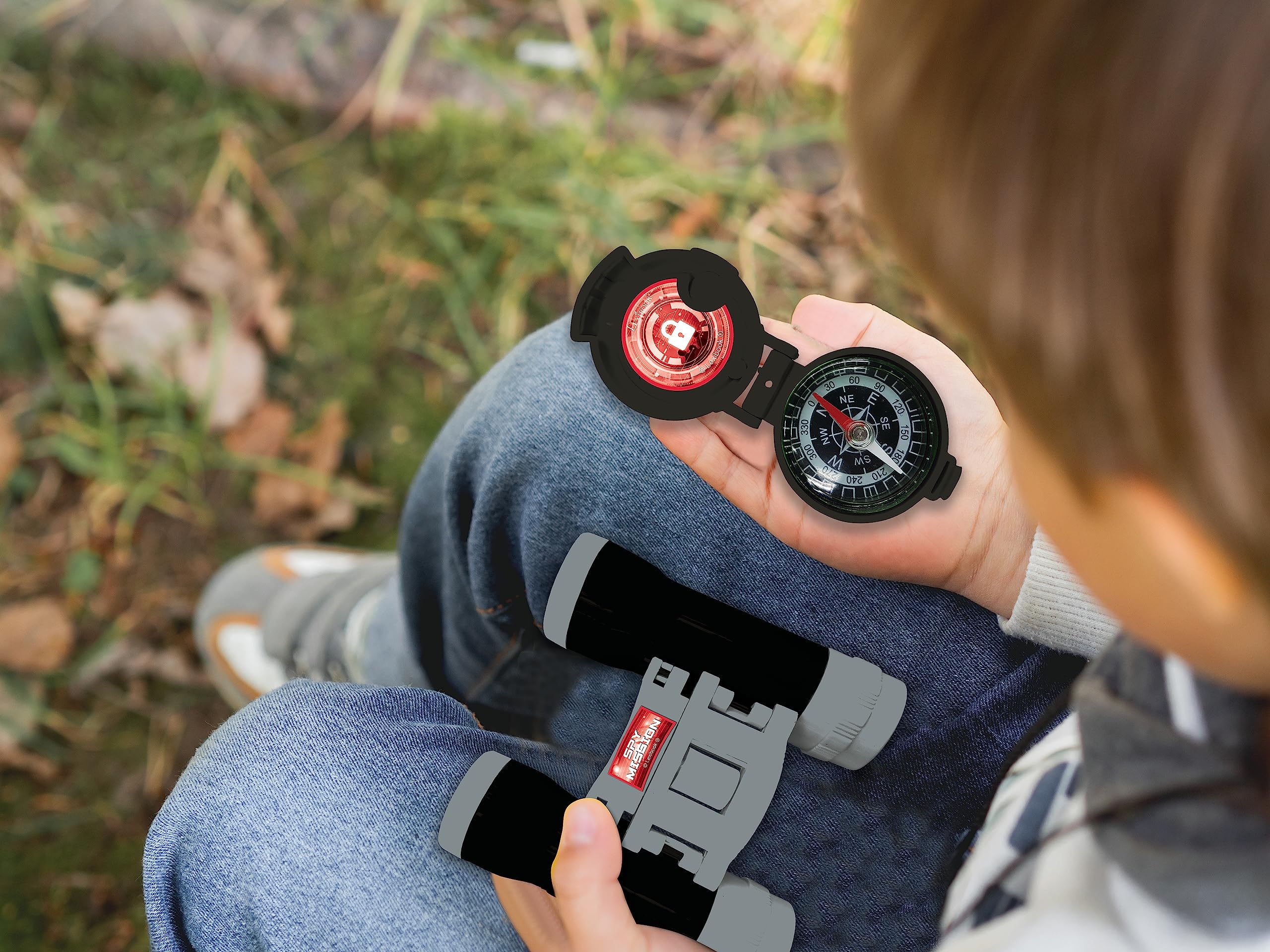 LEXiBOOK Spy Mission - Adventurer Set for Children, Walkie-Talkies 400 ft, Binoculars, Compass, Torchlight, RPTW12SPY - Image 5
