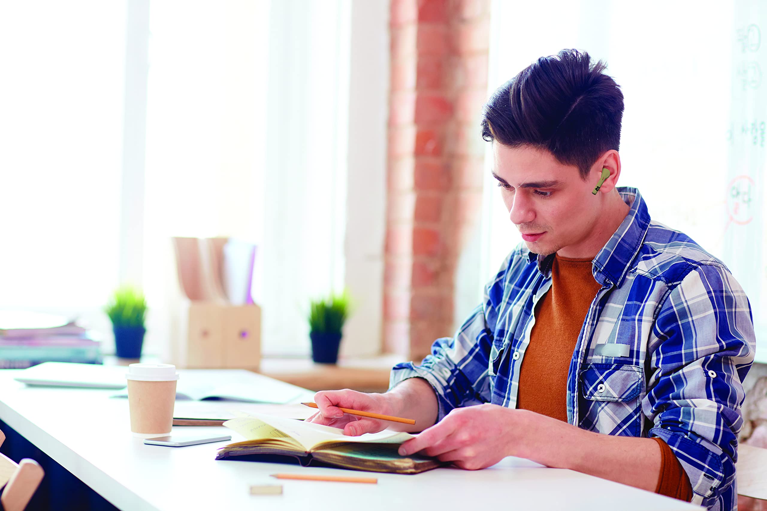 LEXiBOOK, Warner Harry Potter, Wireless Earbuds, Bluetooth with Integrated Microphone and Control Buttons, Long Life Rechargeable Battery, Gold, HPBT05HP - Image 6